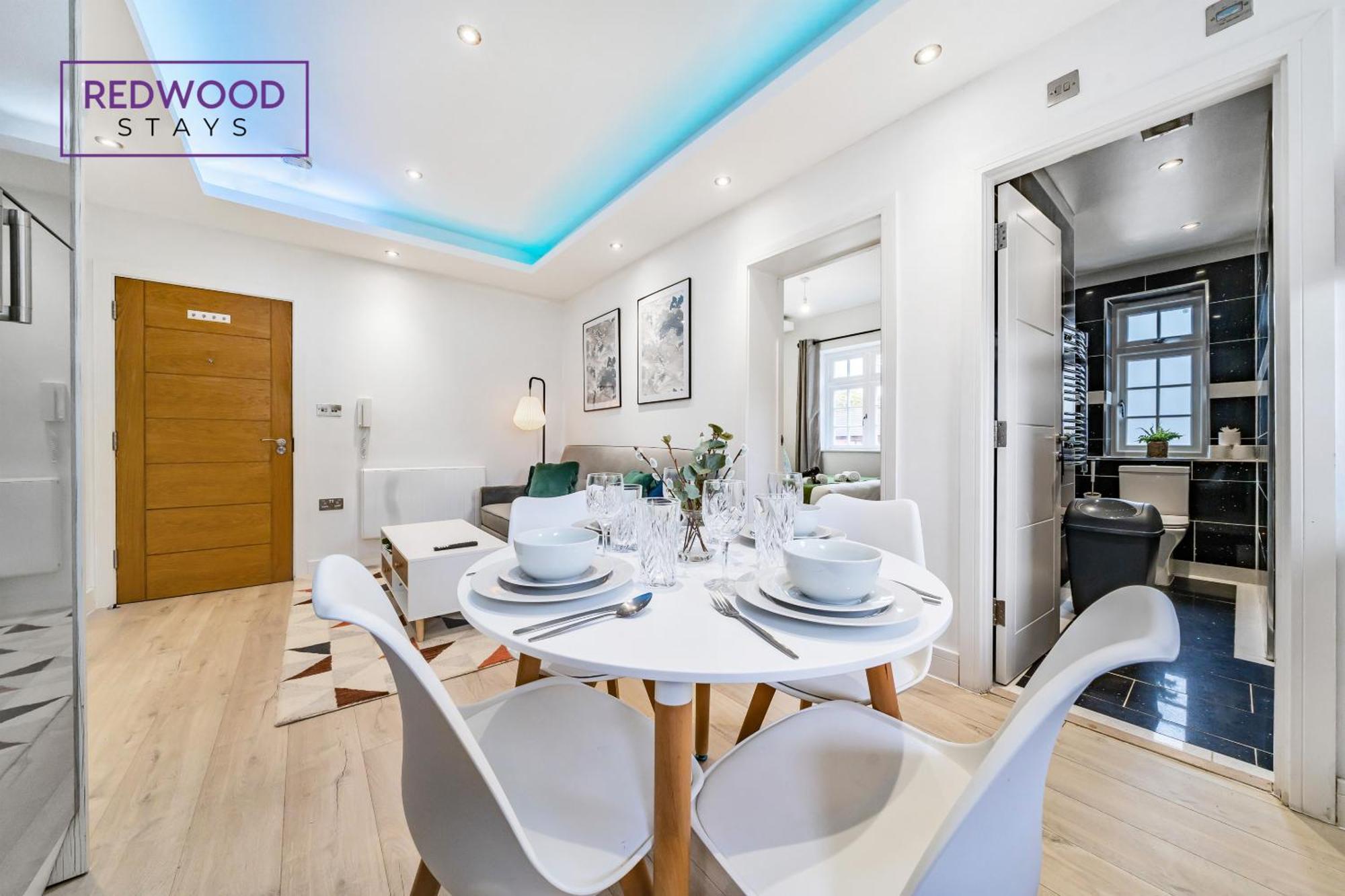 Brand New, 1 Bed 1 Bath, Modern Town Center Apartment, Netflix By Redwood Stays Aldershot Bagian luar foto